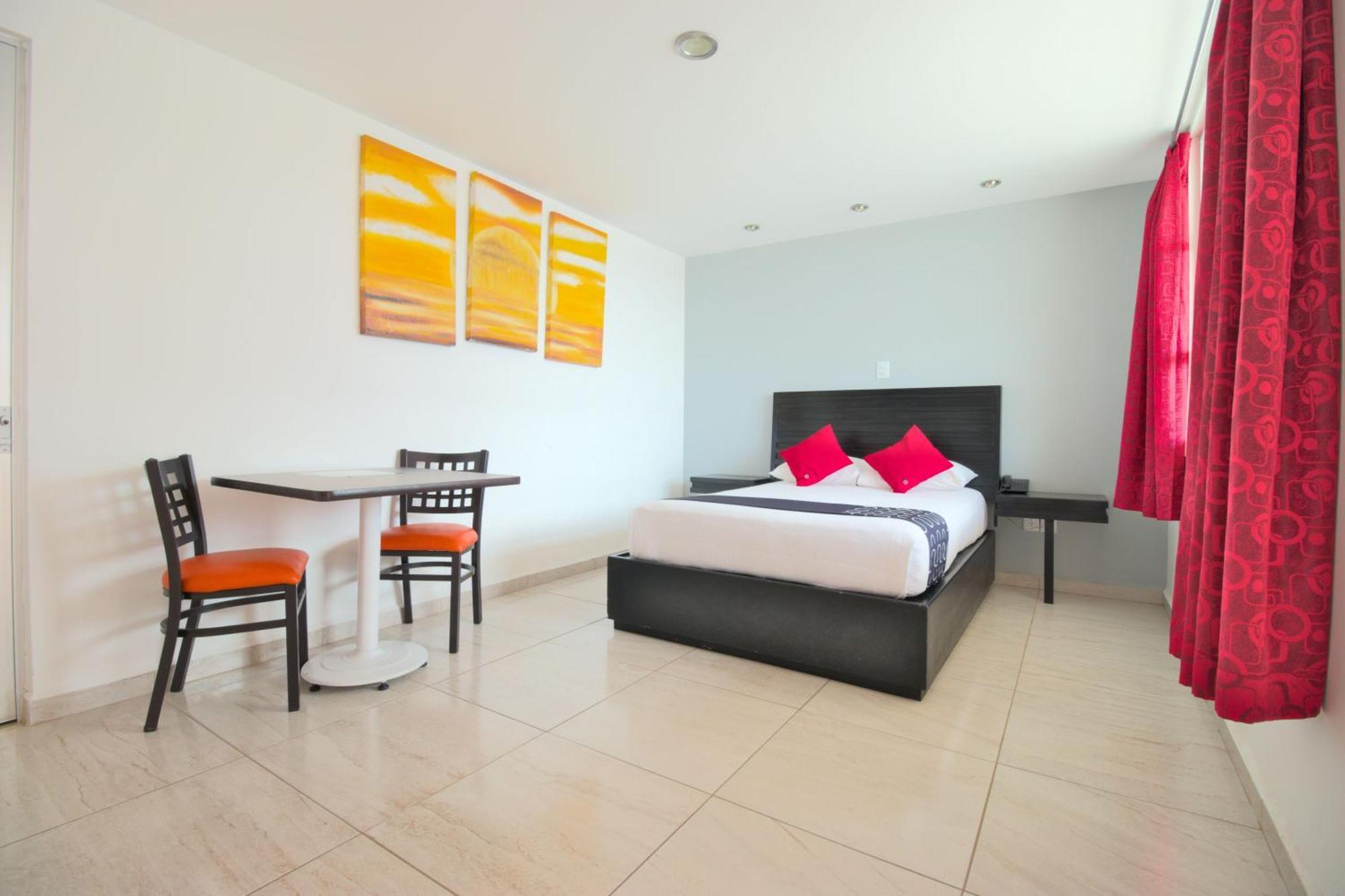 Hotel Euro Confort,Pachuca エクステリア 写真